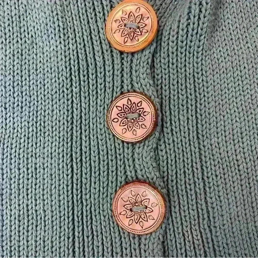 Caravan Concho Cable Knit Sweater